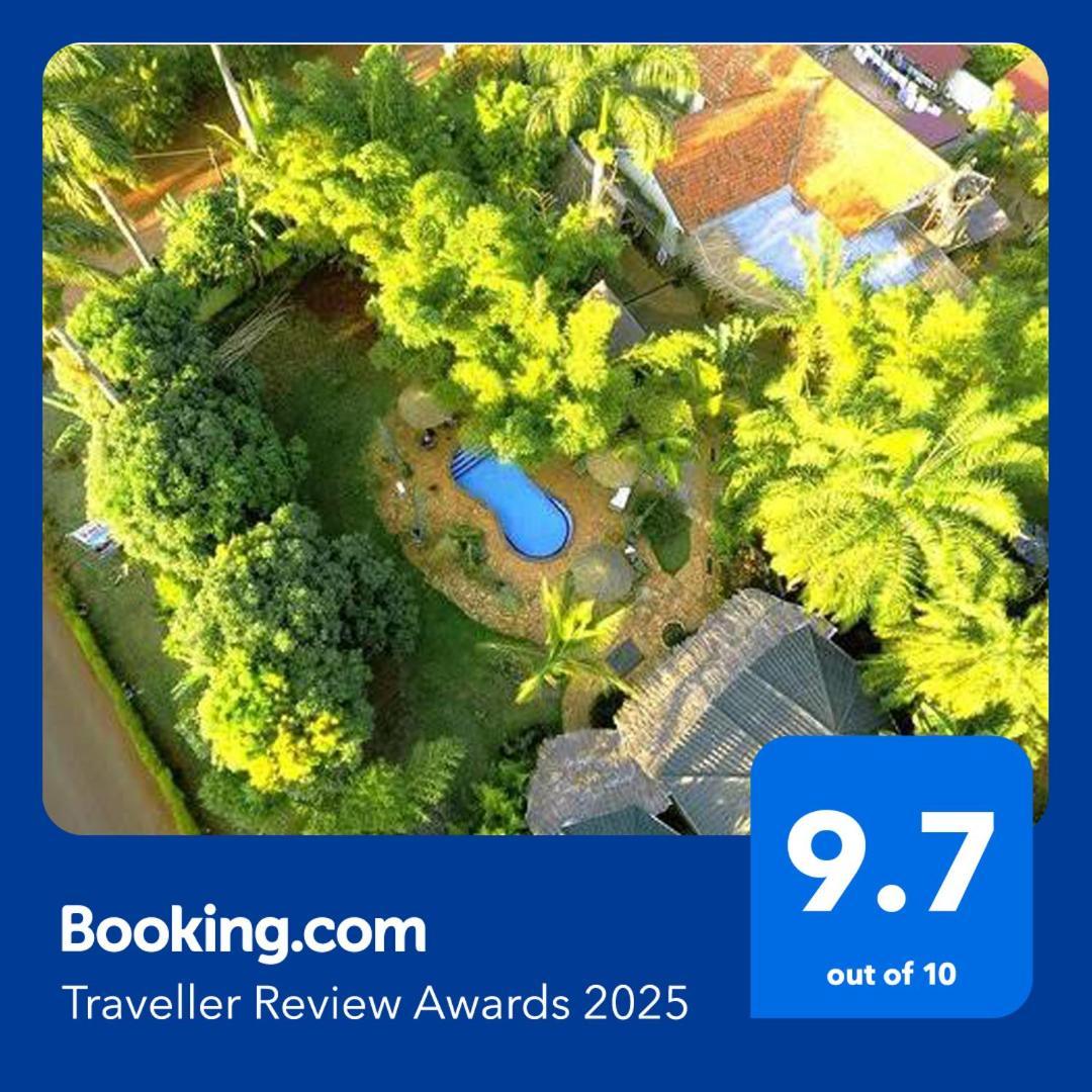 Afro Smile Hotel & Guest House Jinja Bagian luar foto